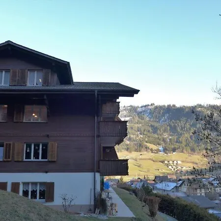 Apartment Sleeps 6 Wifi